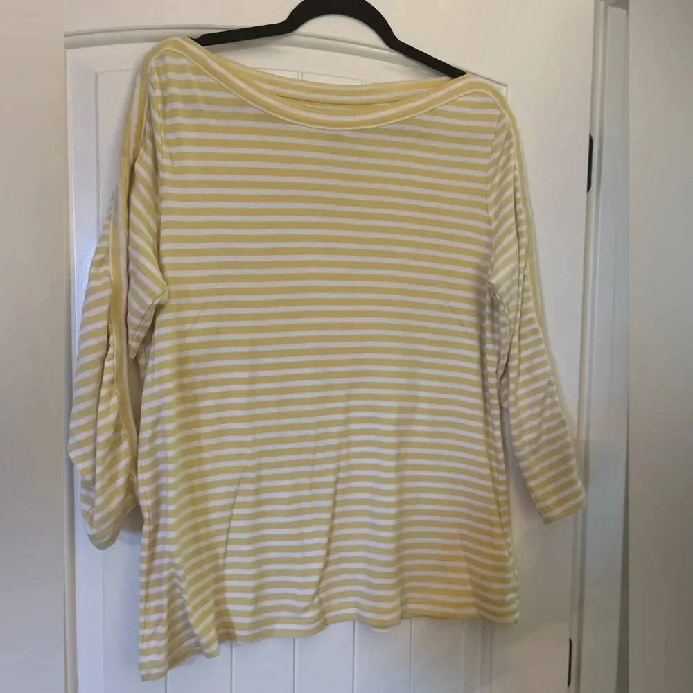 Chaps Yellow/White Striped Top. Size XXL. Old Money. Preppy. Nautical. Stripes.